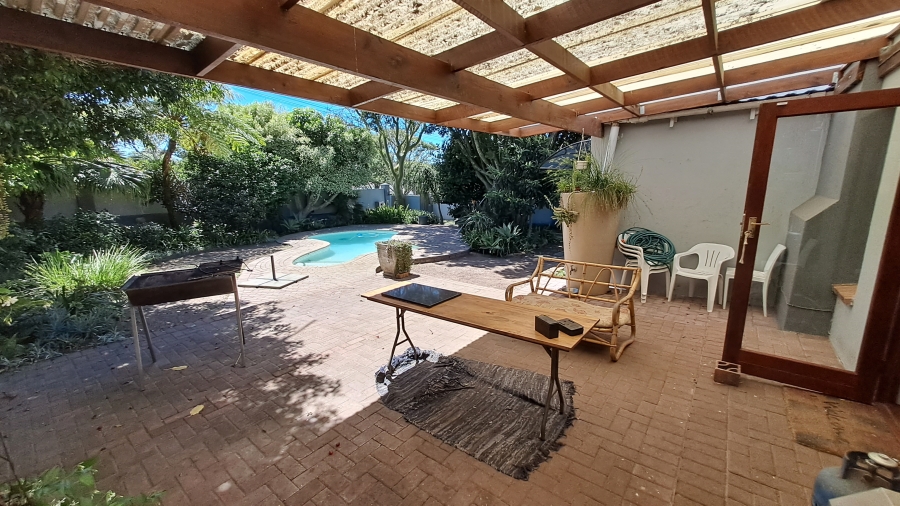 4 Bedroom Property for Sale in Walmer Eastern Cape